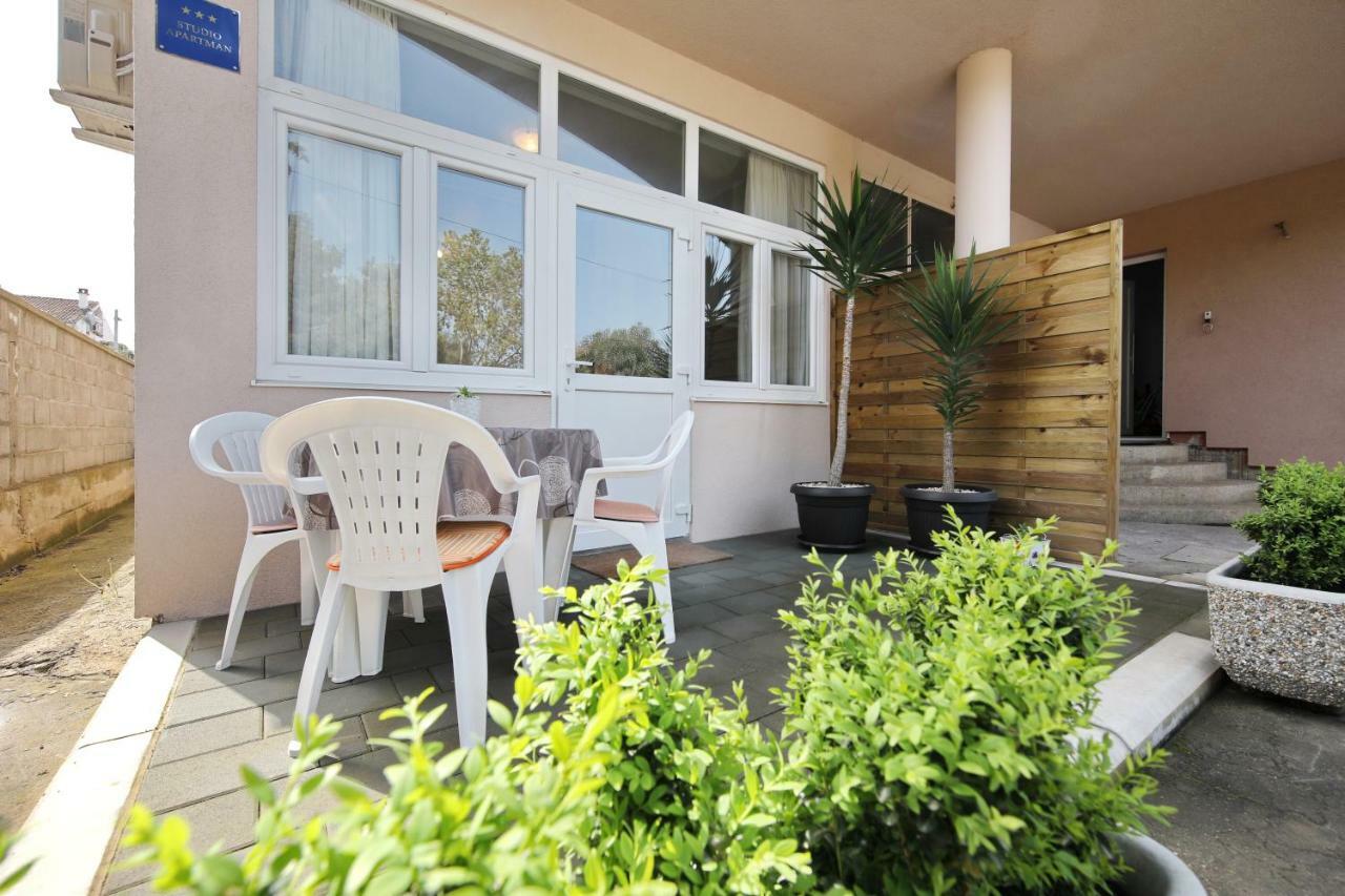 Apartament Close To The - Borik